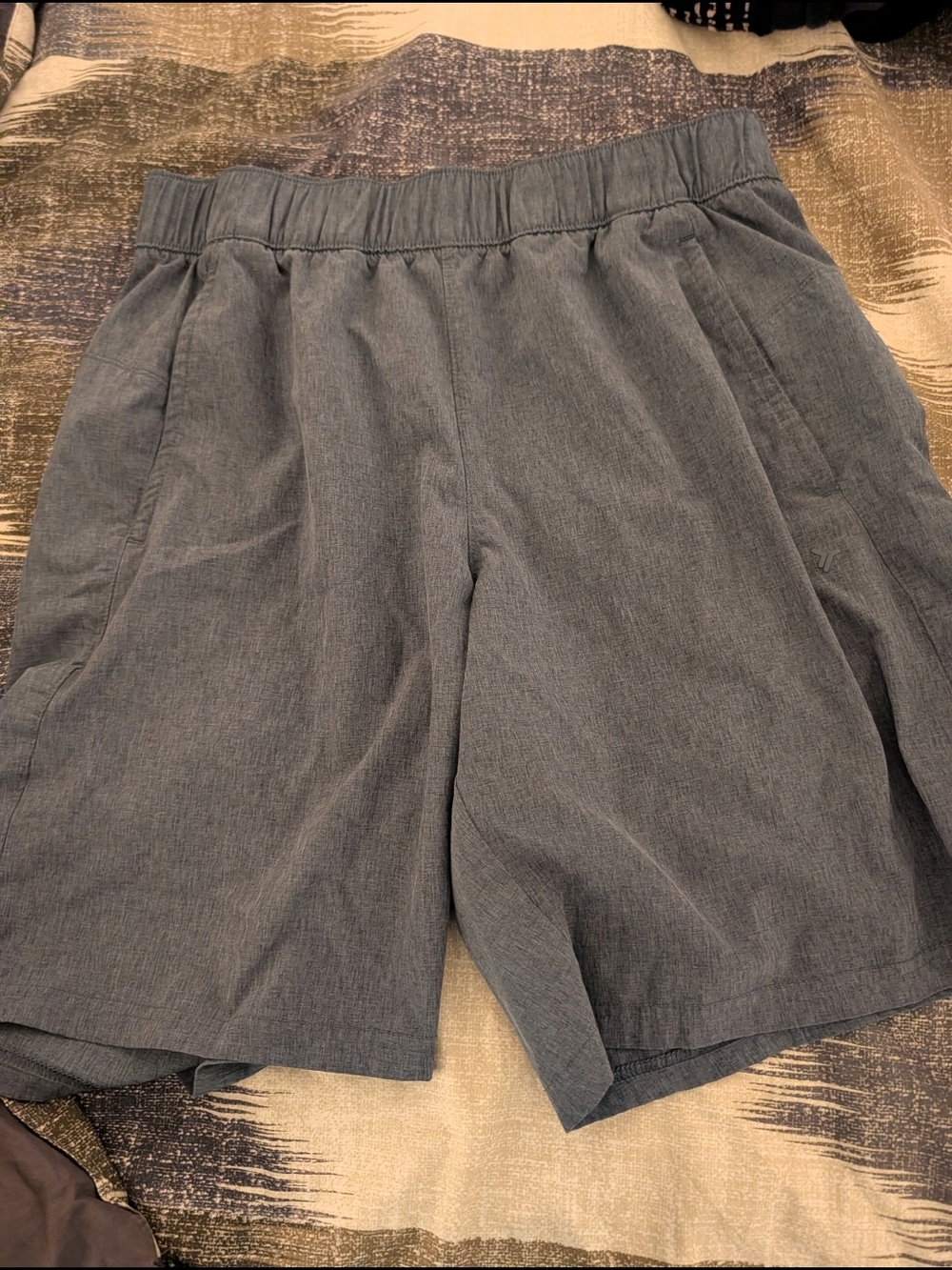 $$ Old Navy Men's Heather Slate Elastic-Waist Athletic Shorts
